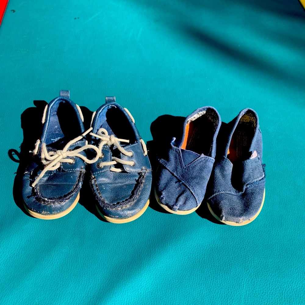 Toddler Boys shoes size 7